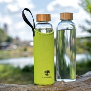 Lotusfilter Lotus Vita Produkt glas bambus trinkflasche inklusiv neoprenschutz schwarz gruen